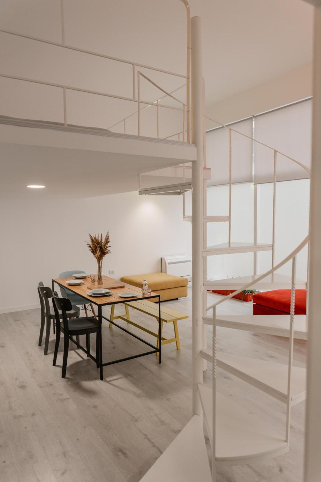Sun&Moon Ohridlake Apartments Pogradec Exterior photo