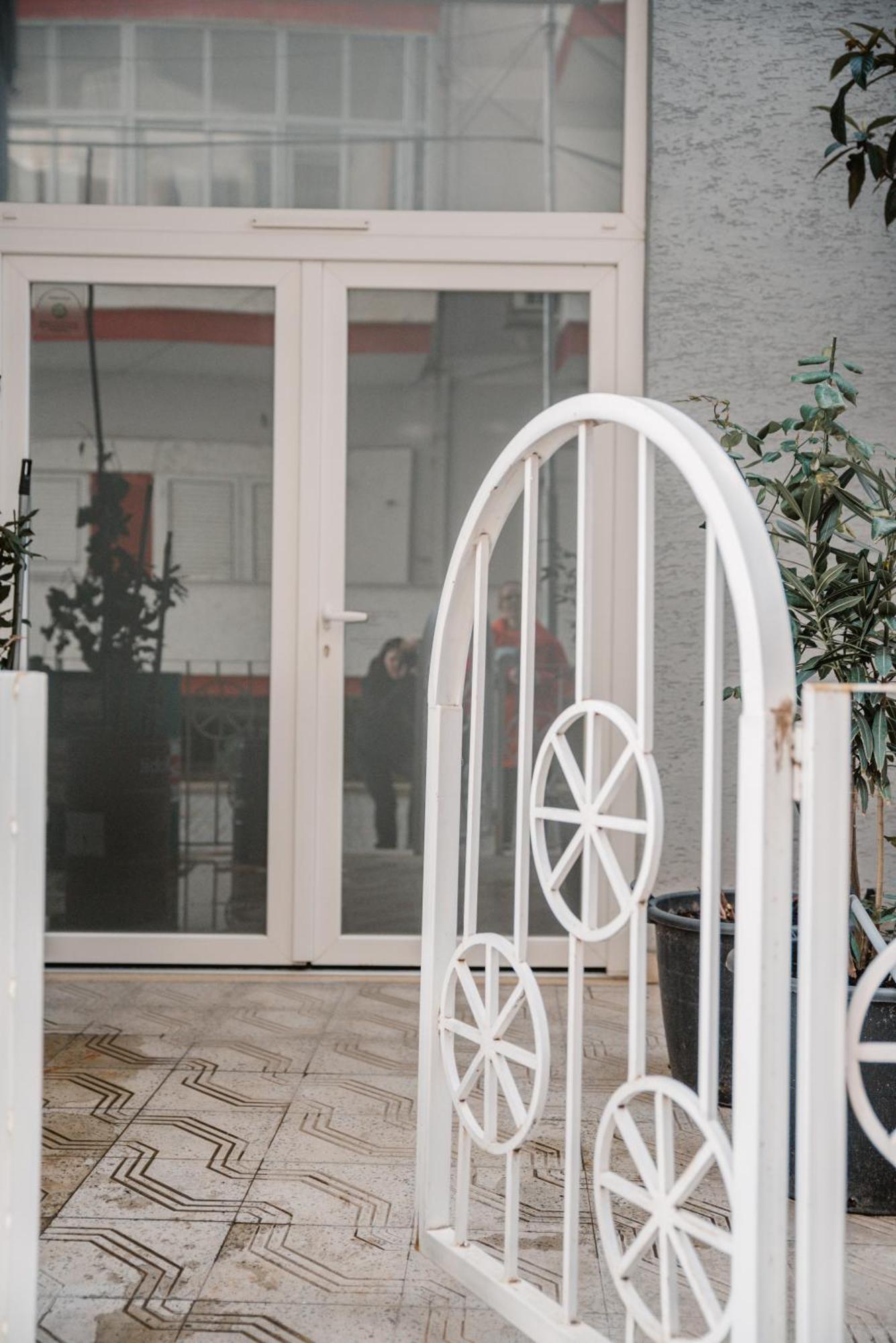 Sun&Moon Ohridlake Apartments Pogradec Room photo